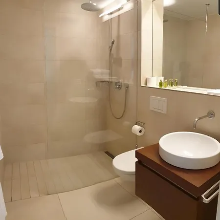 Hotel Jungfrau 3*